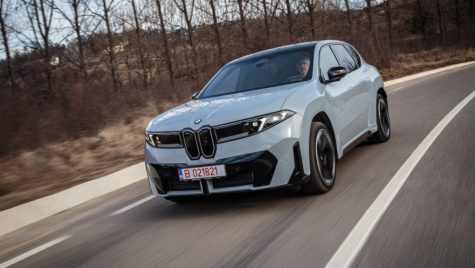BMW iX3