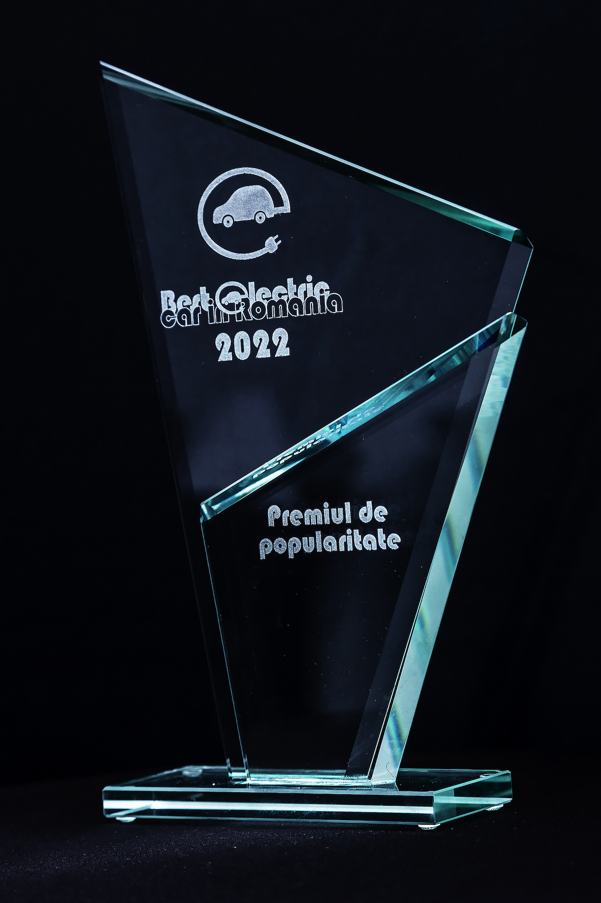 Trofeu Premiul de Popularitate - Best Electric Car in Romania 2022